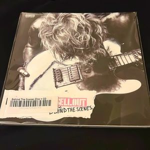 Machine Gun Kelly Behind the Scenes